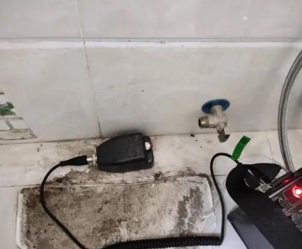 曲周屋顶漏水维修公司分享下卫生间漏水的危害及解决方法